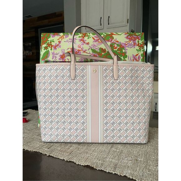 New Tory Burch geo logo monogram pattern allover pink - Picture 4 of 12